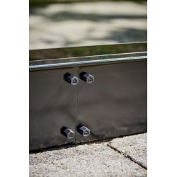 Fundering tbv Halls Qube tuinkas, zwart gecoat