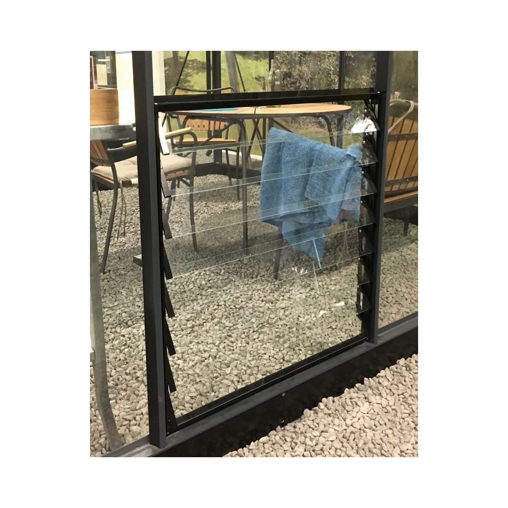 Juliana Louvreraam L8 Compact, 700x651mm veiligheidsglas, zwart